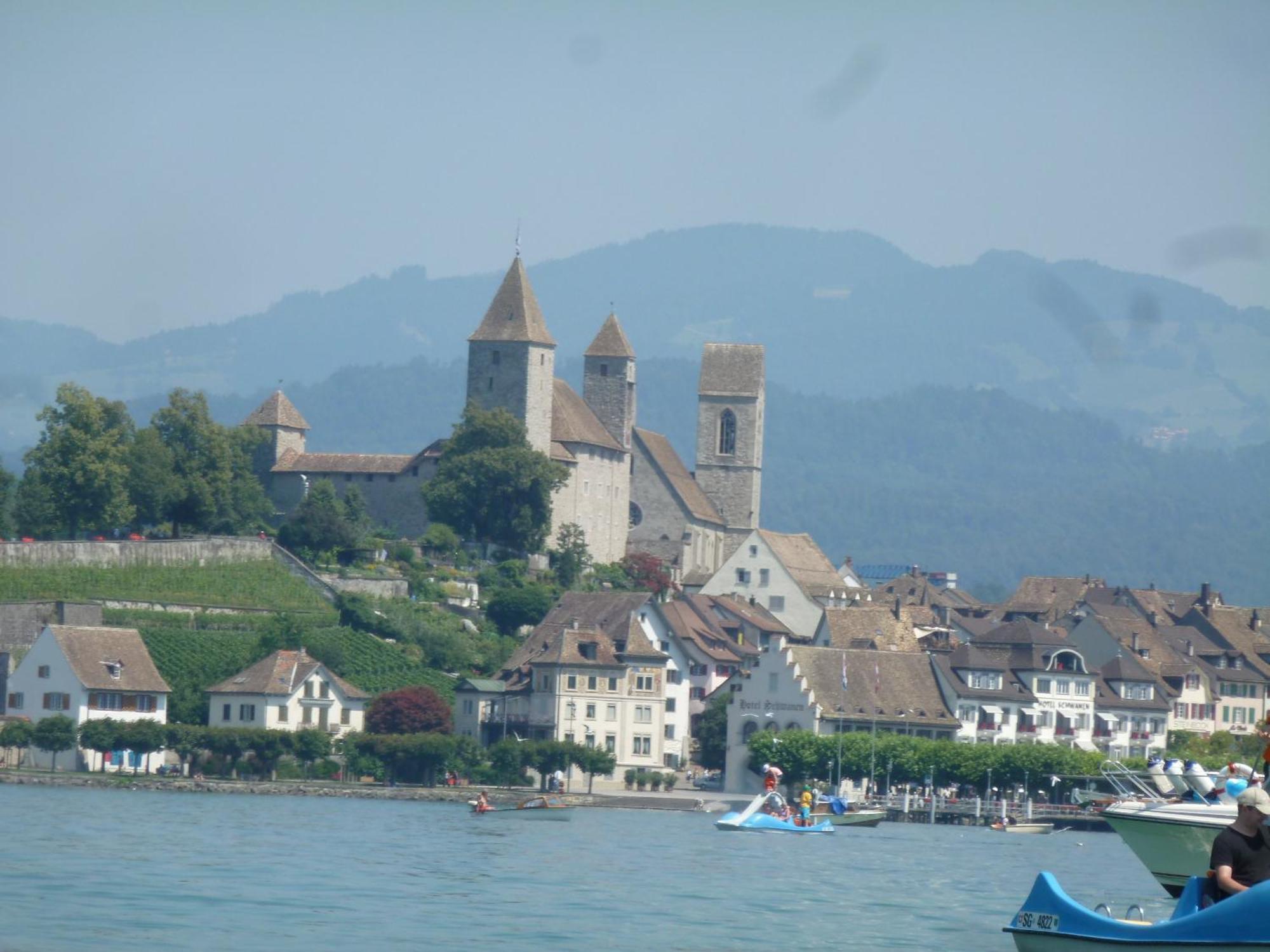 Ferienwohnung Rapperswil Екстер'єр фото